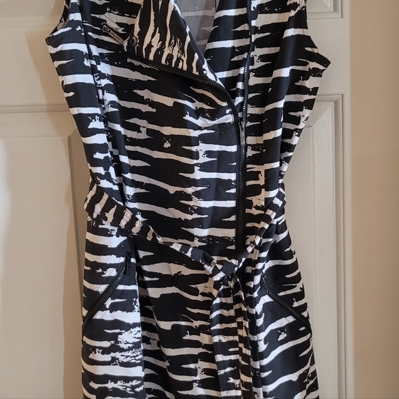 Calvin Klein zebra zip mini dress - Picture 2 of 4